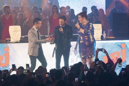 David (NRJ), Karen (NRJ) et Jonas Blue - 7ème cérémonie des NRJ DJ AWARDS