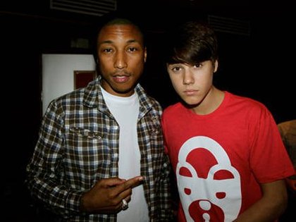Pharrell rejoint Justin Bieber 