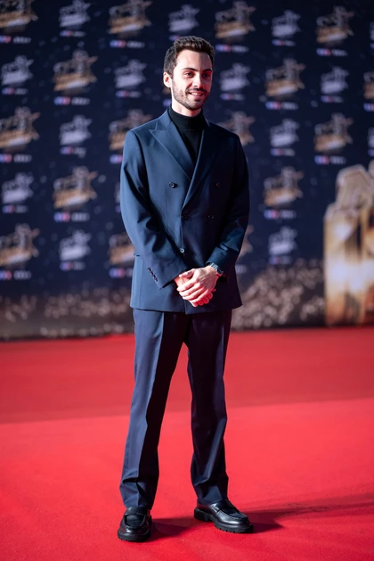 Louis - Le Tapis Rouge - NRJ Music Awards 2026