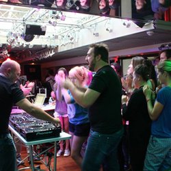 Vendredi 30 août avec le Mix de Cauet