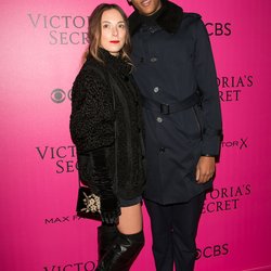 Stromae et Coralie Barbier : total look noir