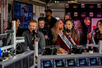 M Pokora et Miss France 2019 - Manu dans le 6/9