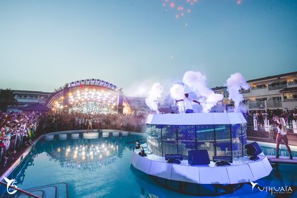 Armin Van Buuren - Ushuaia Ibiza