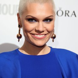 Les stars qui ont osé tout couper : Jessie J