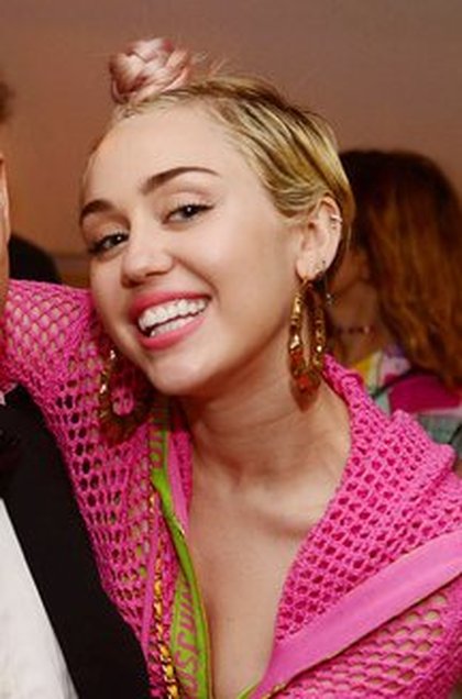 Miley Cyrus - coiffures