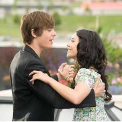 Vanessa Hudgens et Zac Efron