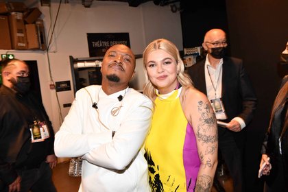 Soprano et Louane - Backstage des NRJ Music Awards 2021
