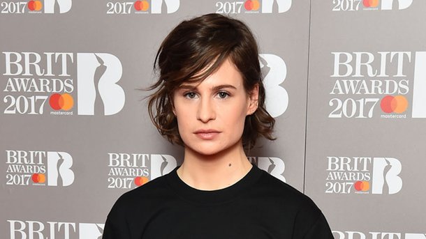 Christine & the Queens : son parcours, de la danse à la musique