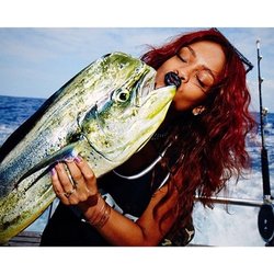 Rihanna à la pêche