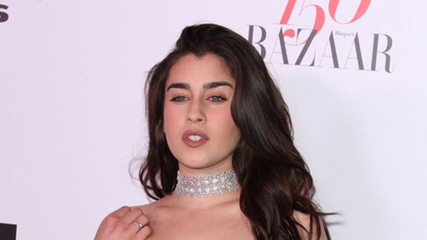 Fifth Harmony : Lauren Jauregui s’affiche avec sa girlfriend