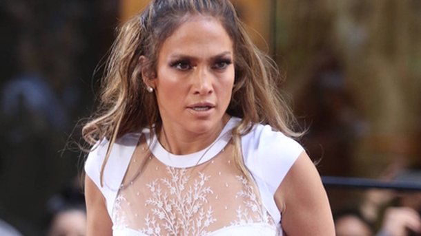 Jennifer Lopez : le sport et les régimes pour avoir le moral!