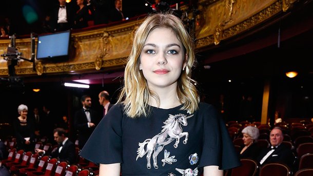 Louane offre «Désolée» un extrait de son nouvel album