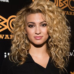 tori-kelly