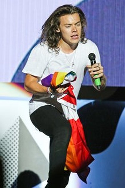 Harry Styles en concert avec les One Direction à Vancouver
