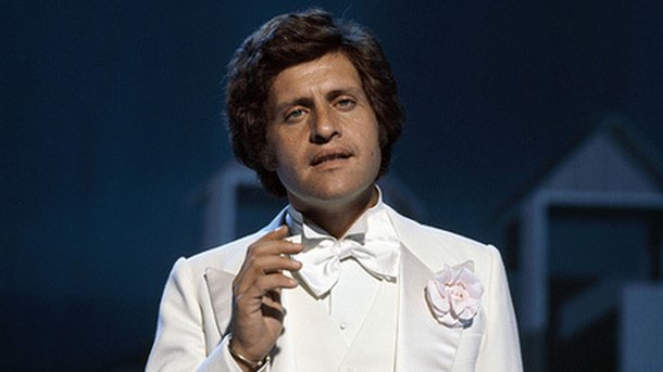 Joe Dassin : son fils Jonathan prépare un album