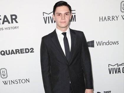 evan-peters