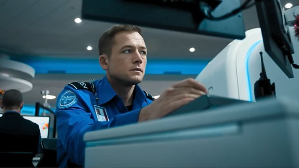 "Carry-On" : un nouveau thriller de Noël haletant avec Taron Egerton et Sofia Carson