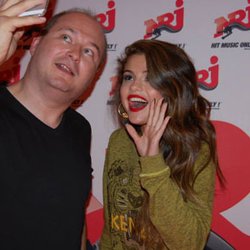 Lundi 27 mai avec Selena Gomez et Kev Adams