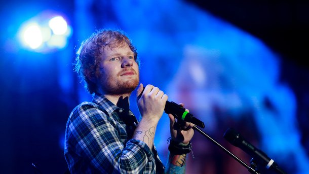 Ed Sheeran sort une nouvelle version de l'album "Equals" avec des inédits…en français !