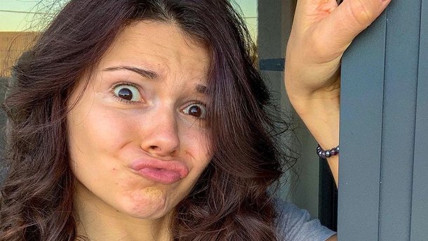 Juju Fitcats sur Instagram: TOP 10 de ses photos les plus WTF