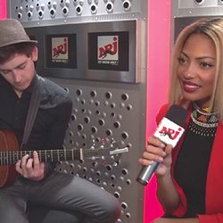 Tenny: son live acoustique en exclusivité!