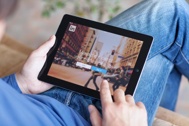 Rachat de LinkedIn : pourquoi ce réseau social vaut de l’or ?