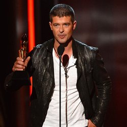 robin-thicke