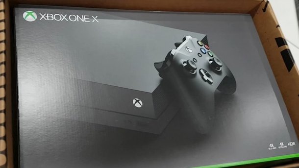 Xbox One X : notre unboxing vidéo avant le test