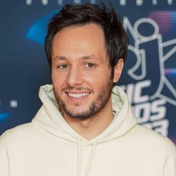 Vianney - TAPIS ROUGE - NRJ MUSIC AWARDS 2023