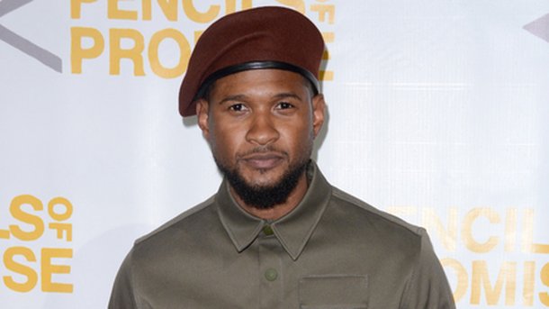 Usher : il ne quitte plus son studio!