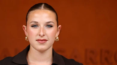“Mauvais garçon” : Helena dévoile une version electro de son hit, et ça cartonne