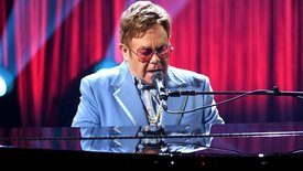 Oscars 2020 : Elton John remporte l'Oscar de la meilleure chanson originale pour "(I'm Gonna) Love Me Again"
