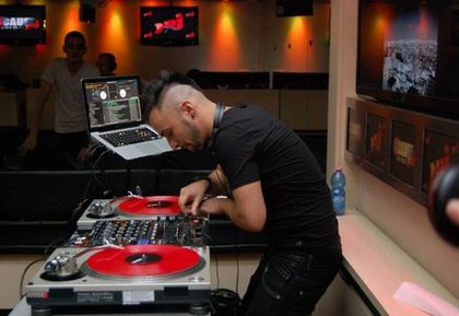 Jeudi 6 juin avec Indochine et Dj D-Bass