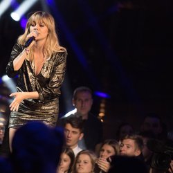 Louane - Cérémonie NRJ Music Awards 2016