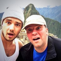 Liam Payne : Moi et  @M1Jarvis en haut de la colline aha 