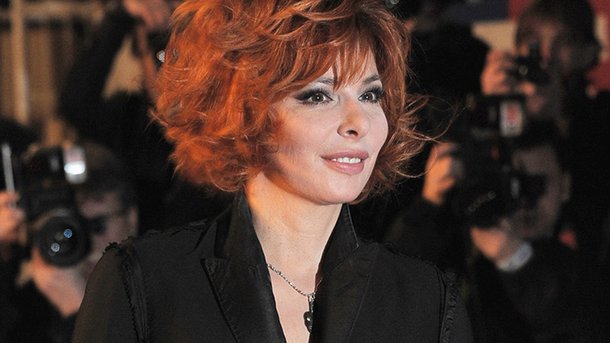 Mylène Farmer est toujours au top avec le titre «Rolling Stone»