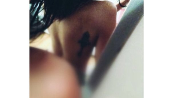 Shy’m : découvrez son nouveau tatouage !