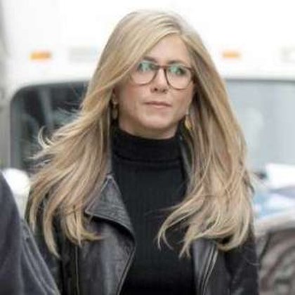 Coiffures de soirée : la blondeur de Jennifer Aniston