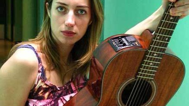 Anaïs continue de chanter l’amour