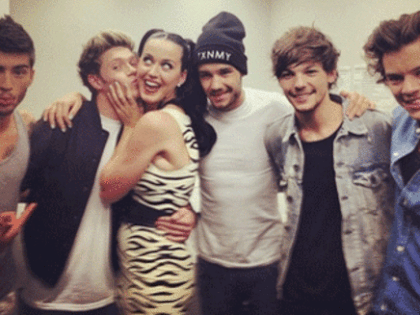 Les One Direction avec Katy Perry à Tokyo