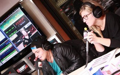 Lundi 05 novembre aves Psy et Kev Adams