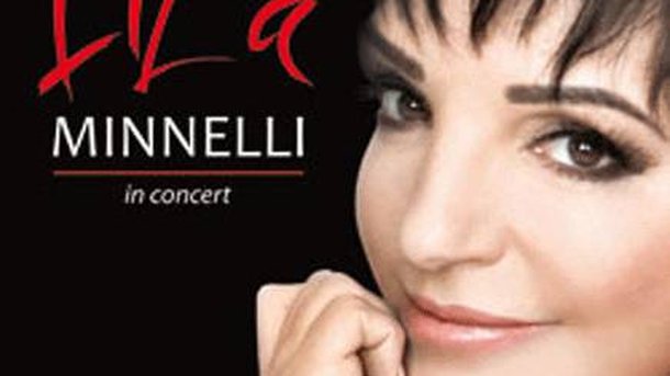 Liza Minnelli reçoit la Légion d'honneur