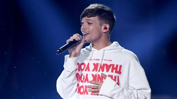 Louis Tomlinson et les One Direction : retour sur la rivalité avec The Wanted