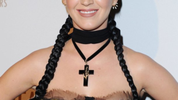 Katy Perry : découvrez sa nouvelle campagne pour Covergirl !