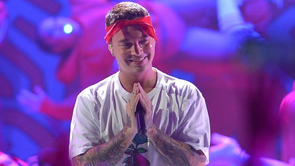 J Balvin dit tout sur son prochain album «Vibras»!