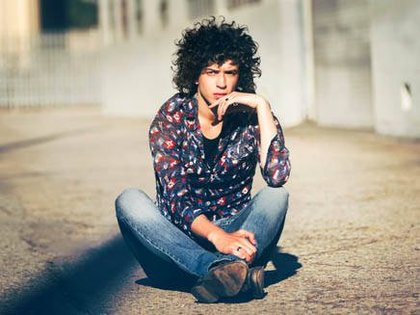 Julian Perretta annule une partie de sa tournée