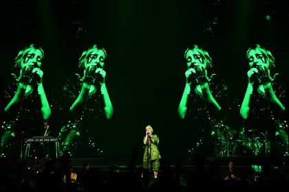 Billie Eilish a donné le coup d'envoi de sa tournée "Where Do We Go?"