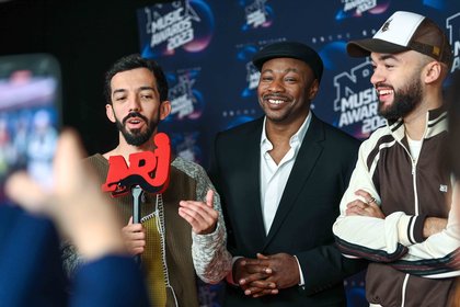 Bigflo & Oli & MC Solaar - Coulisses des NRJ Music Awards 2023