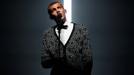 Stromae de retour avec Tove Lo sur le titre "des fleurs"