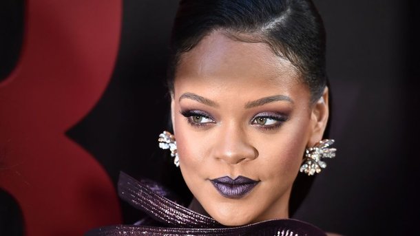 Rihanna: quel est le secret de ses yeux sublimes?